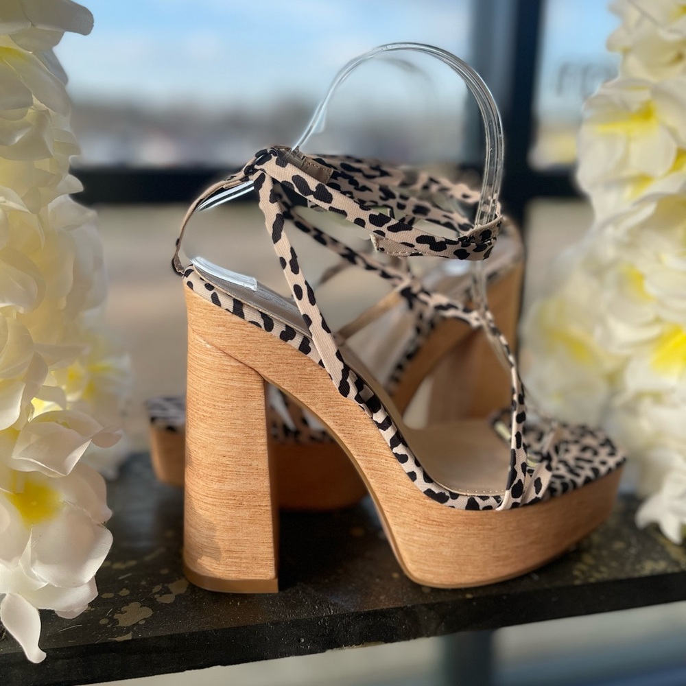 Leopard Print Platform Sandals - Picture 3 of 3